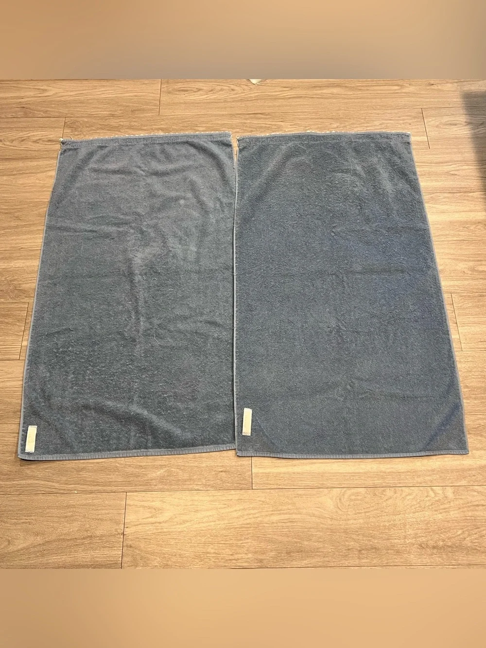 Vintage Dundee Blue Gray Lace Bath Towels Set of 2